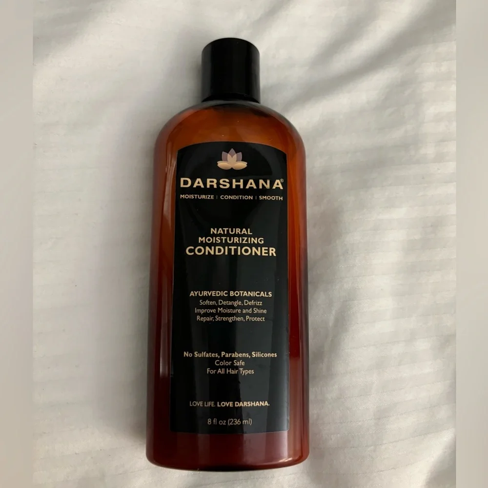 Darshana Natural Moisturizing Conditioner with Ayurvedic Botanicals (8 fl oz.)‎